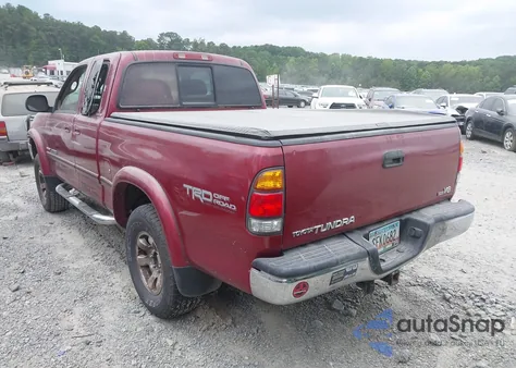 2001 Toyota Tundra Ltd V8 z USA, uszkodzony, nr VIN 5TBRT38111S192176